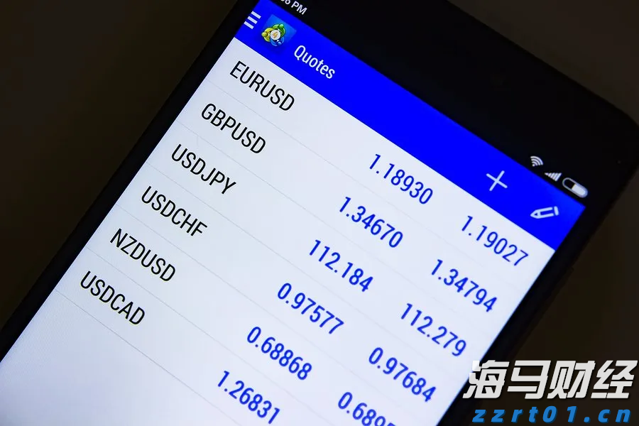 比亚迪赛车场首秀“不按套路出牌”，安全特训让体验升级
