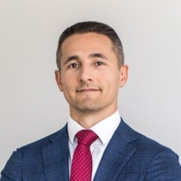 解锁新市场!梅州观赏鱼 “游” 进马来西亚